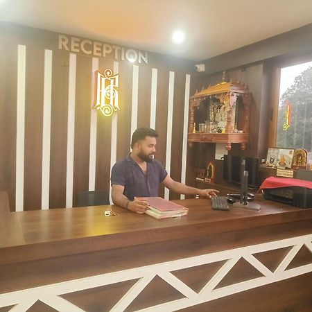 Hotel Radhma Residency Udupi Esterno foto