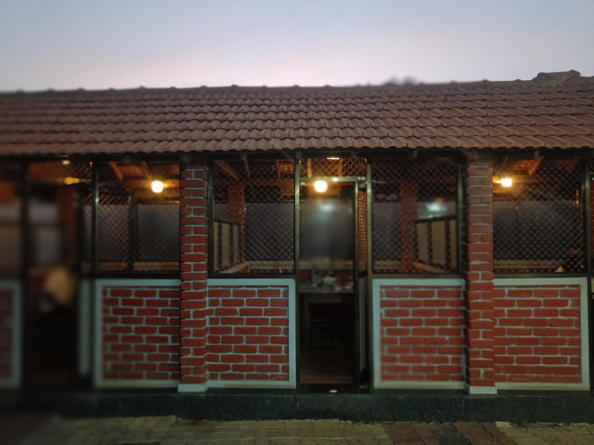 Hotel Radhma Residency Udupi Esterno foto